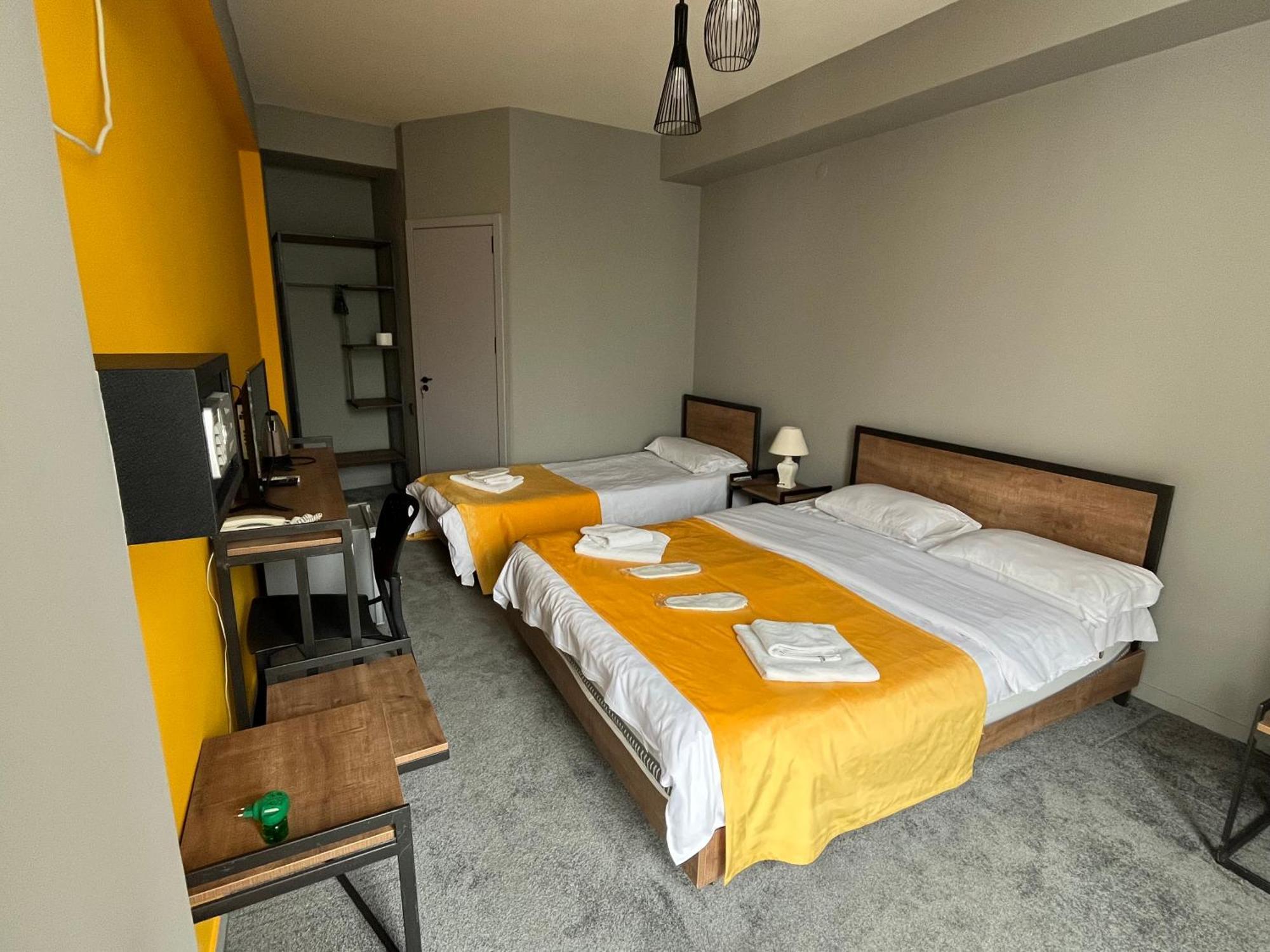 Diuma Hotel Tbilisi Exterior photo